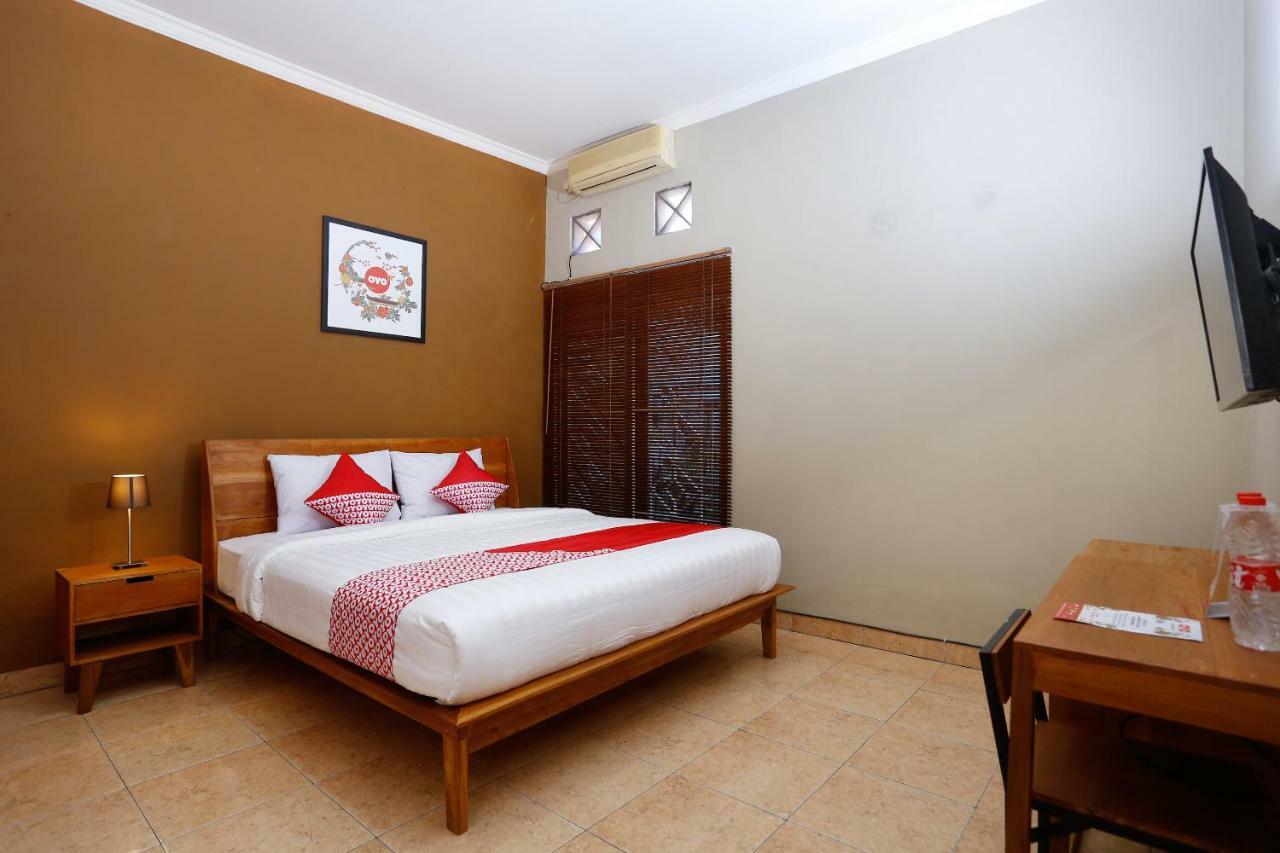 Oyo 1072 Kampung Condro Wulan Guesthouse Maguwo Zewnętrze zdjęcie