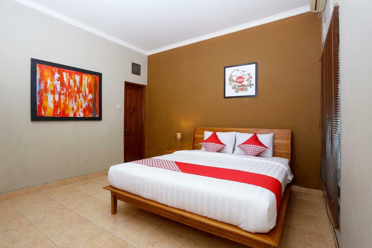 Oyo 1072 Kampung Condro Wulan Guesthouse Maguwo Zewnętrze zdjęcie